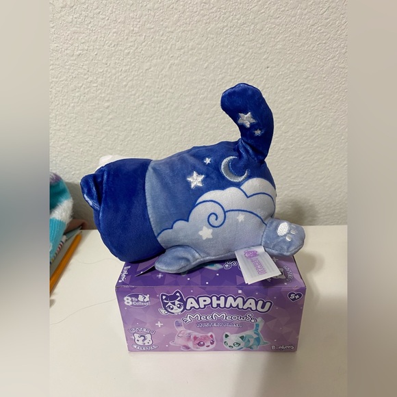 Aphmau Moon celestial meemeow plush - Picture 4 of 8